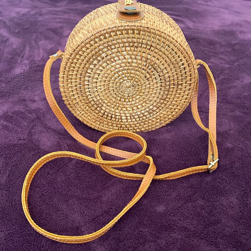 Round Wicker Purse